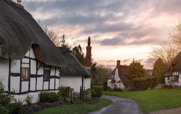 is White Waltham thatch roofing popular